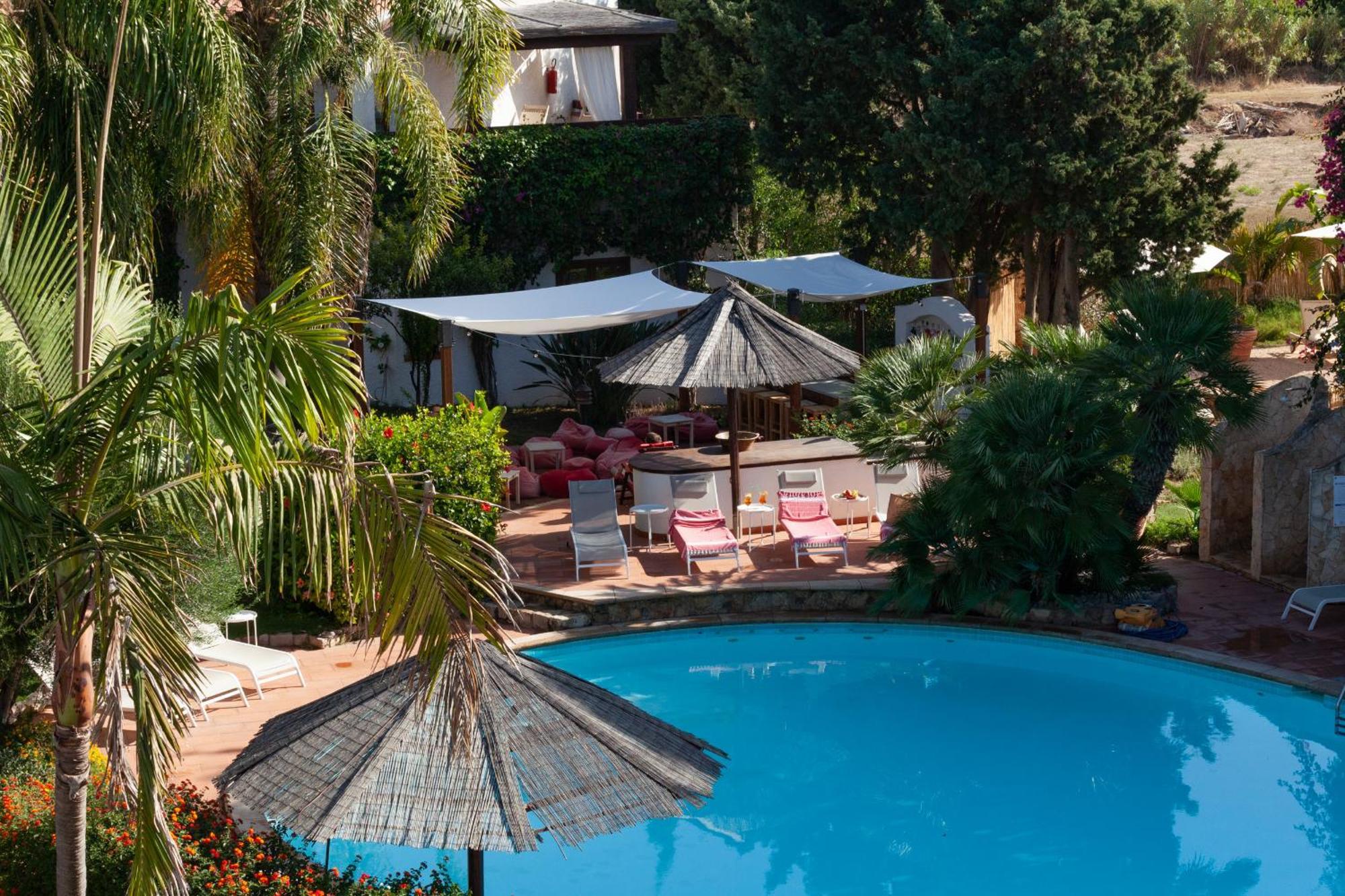 Nora Club Hotel & Spa Пула Екстериор снимка