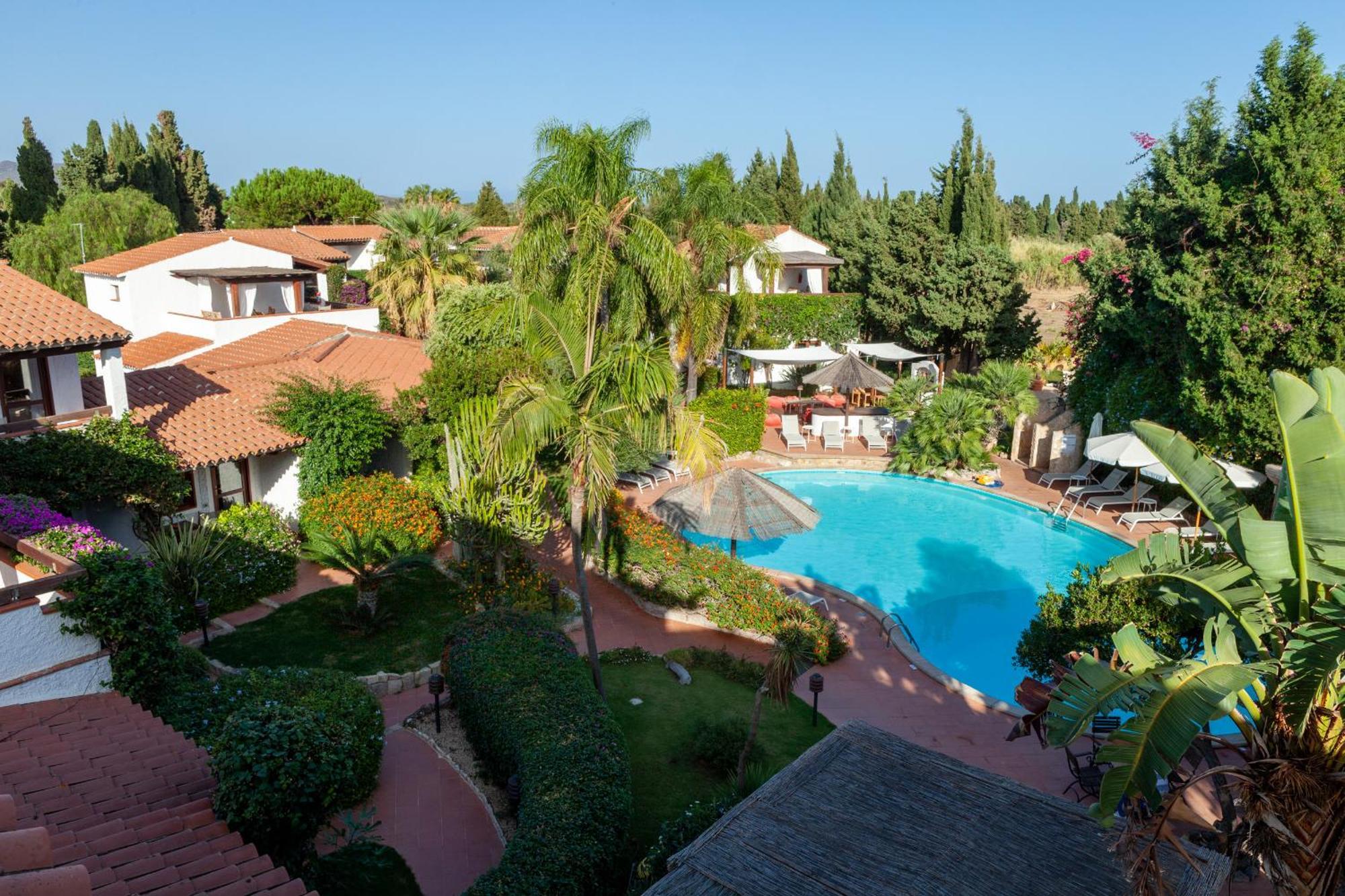 Nora Club Hotel & Spa Пула Екстериор снимка