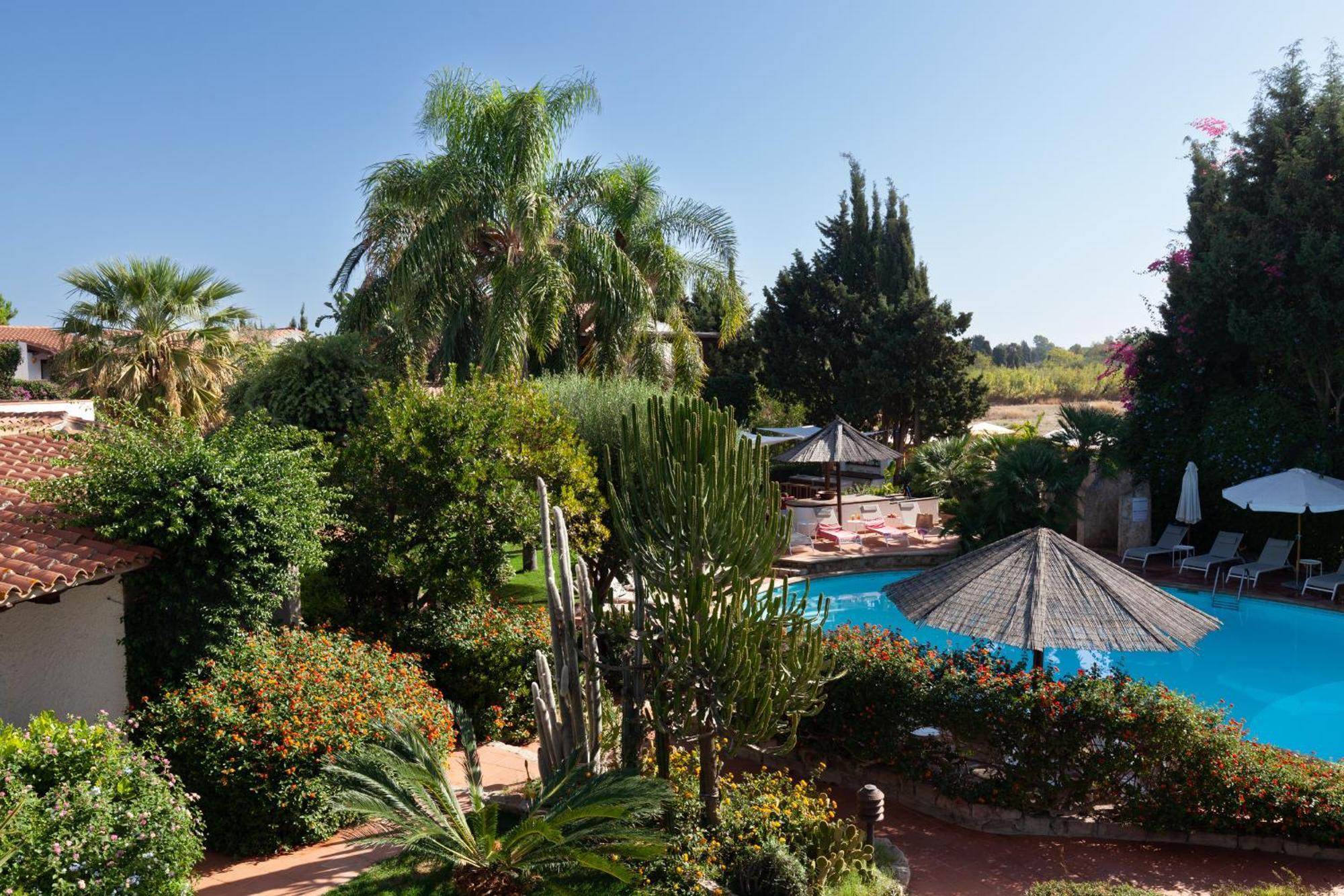Nora Club Hotel & Spa Пула Екстериор снимка