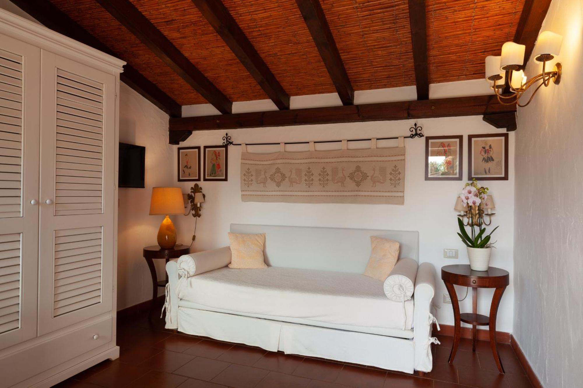 Nora Club Hotel & Spa Пула Екстериор снимка